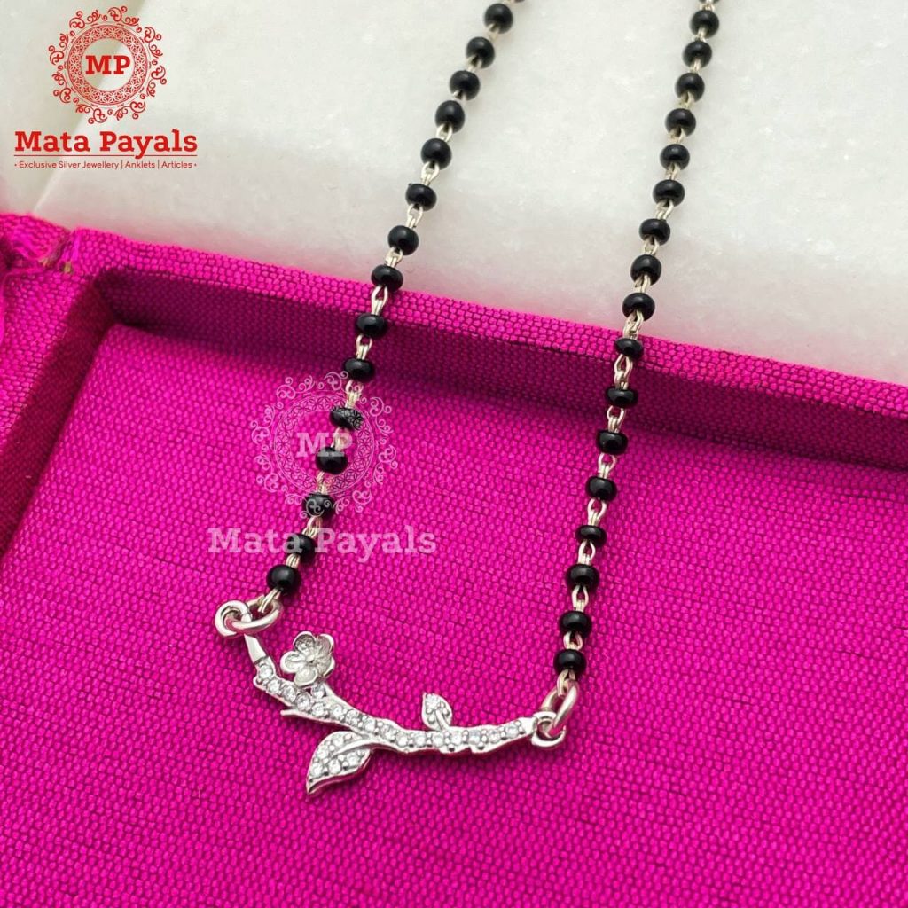 Floral Leaf Zircon Mangalsutra